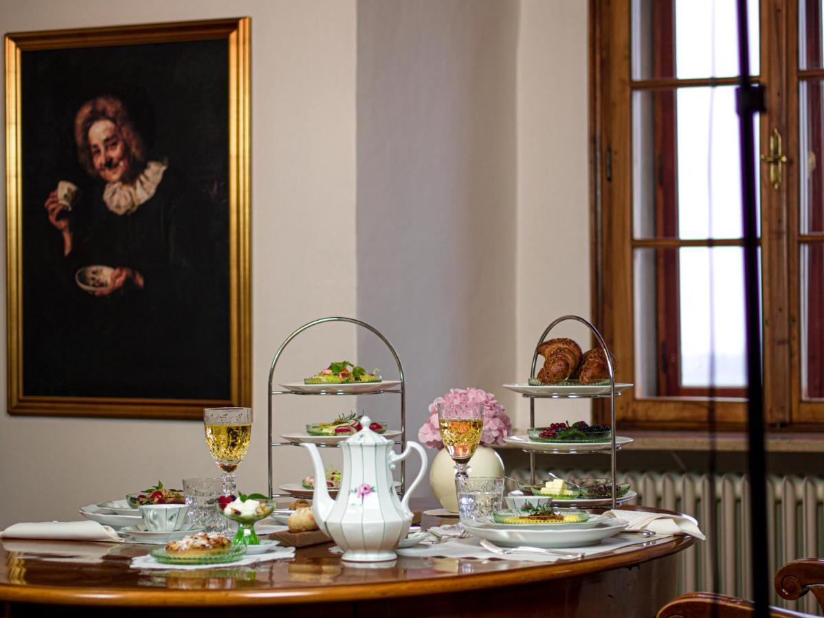Grad Strmol Villa Cerklje na Gorenjskem Luaran gambar