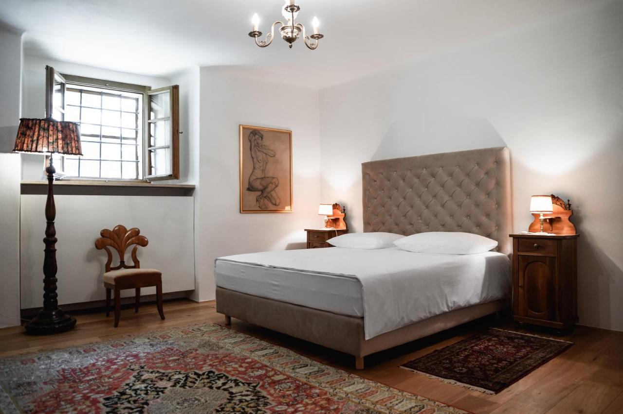 Grad Strmol Villa Cerklje na Gorenjskem Luaran gambar