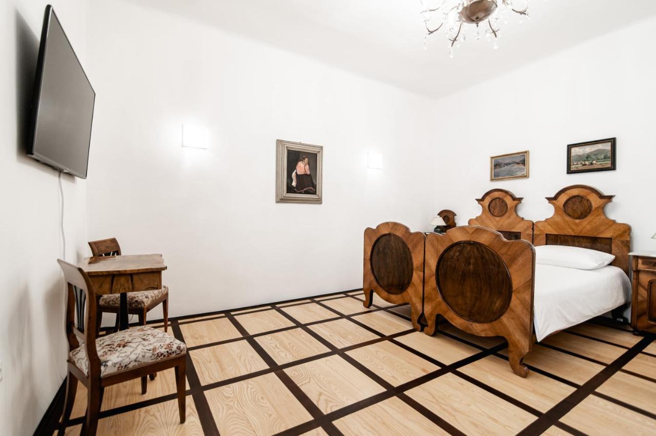Grad Strmol Villa Cerklje na Gorenjskem Luaran gambar