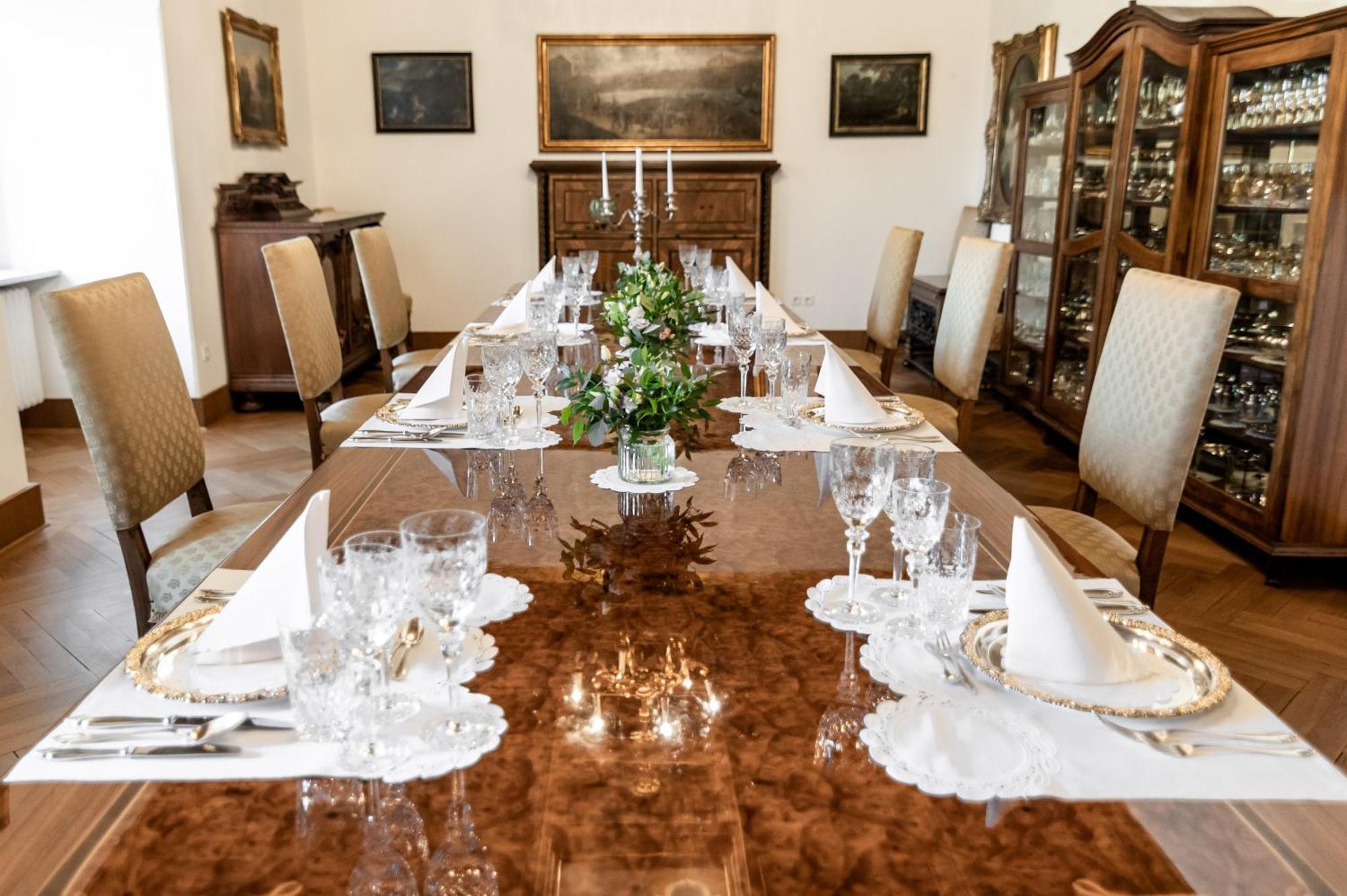 Grad Strmol Villa Cerklje na Gorenjskem Luaran gambar