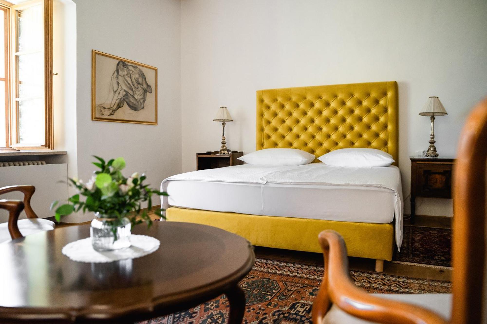 Grad Strmol Villa Cerklje na Gorenjskem Luaran gambar